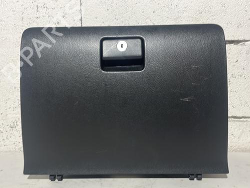 Guantera TOYOTA COROLLA Verso (ZER_, ZZE12_, R1_) 2.2 D-4D (AUR10_, AUR10R) (177 hp) 32341463