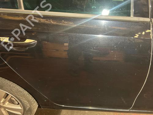 right-rear-door-vw-golf-vi-5k1-2008-2009-2010-2011-2012-2013-2014-38910893 main image