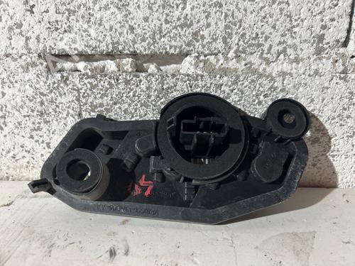 lamp-holder-citroen-c5-iii-rd_-2008-2009-2010-2011-2012-2013-2014-2015-2016-2017-39600907 main image