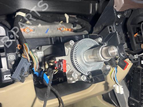 Used Steering column Steering column 36333842 36333842