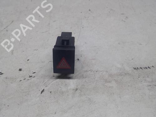 Used Warning switch VW POLO IV (9N_, 9A_) 1.4 TDI (70 hp) 21862046