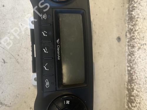 Used Climate control HYUNDAI ix35 (LM, EL, ELH) 2.0 CRDi (136 hp) 25844189