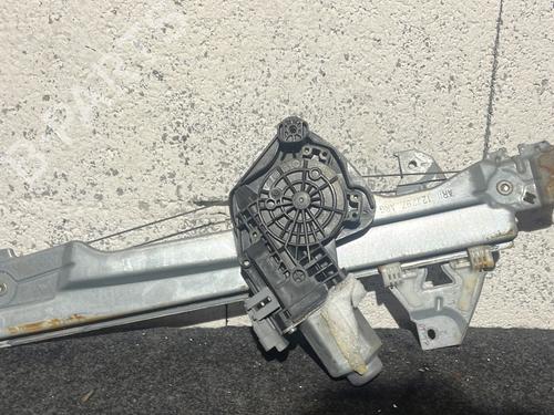 Elevador vidro trás esquerdo CITROËN C4 II (NC_) 1.6 HDi 115 (114 hp) 31114668