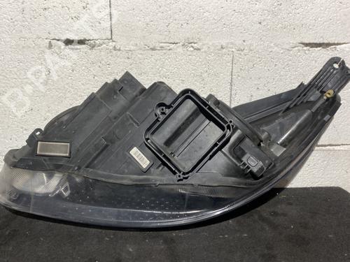 Used Right headlight Right headlight FORD FOCUS III 2.0 TDCi (150 hp) 24451038 24451038