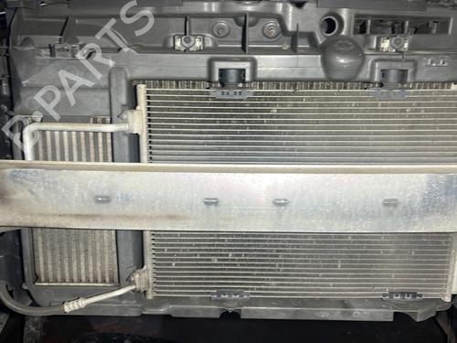 Used Water radiator CITROËN C3 Picasso (SH_) 1.2 THP 110 (SHHNZ6) (110 hp) 32068943