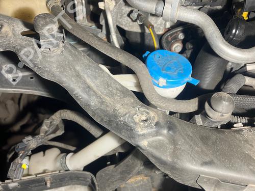 windscreen-washer-tank-nissan-qashqai-i-j10-nj10-2006-2007-2008-2009-2010-2011-2012-2013-2014-2015-34347418 main image
