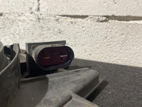 Radiator fan VW EOS (1F7, 1F8) 2.0 TDI | BP24368780M35 - Image 2