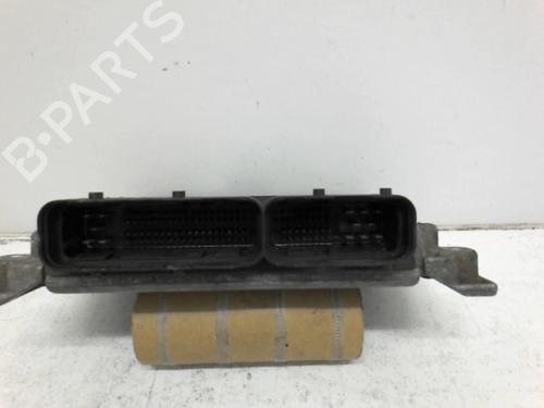 Centralita motor FIAT STILO (192_) 1.9 JTD (192_XE1A) (115 hp) 21857945