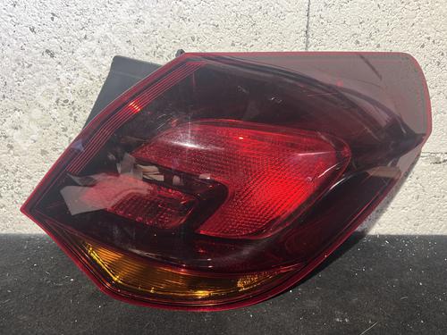 Used Right taillight Right taillight OPEL ASTRA J (P10) 1.7 CDTI (68) (110 hp) 28000202 28000202