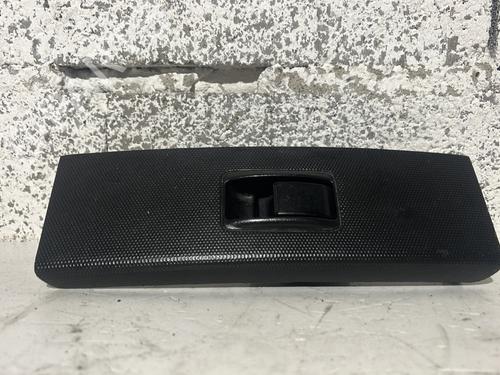 right-front-window-switch-toyota-corolla-verso-zer_-zze12_-r1_-2004-2005-2006-2007-2008-2009-32341498 main image