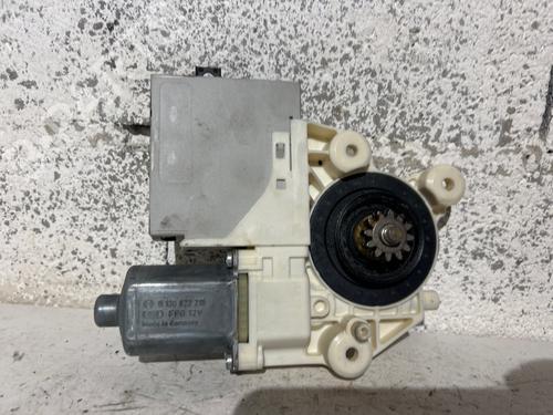 Used Left front window motor Left front window motor 38681624 38681624