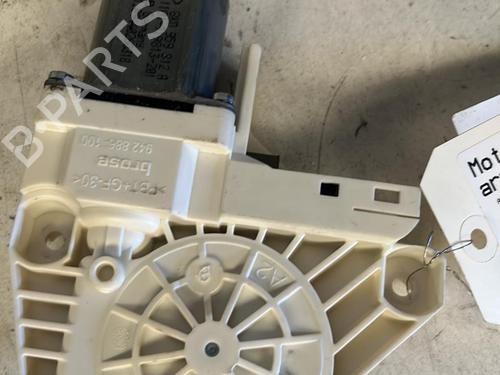 Used Right rear window motor AUDI A4 B8 (8K2) 2.0 TDI (136 hp) 21862933