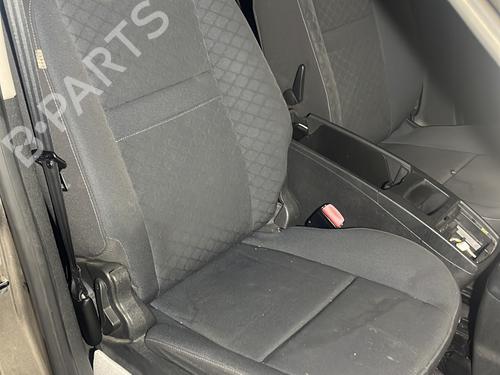 Used Right front seat RENAULT GRAND SCÉNIC III (JZ0/1_) 1.5 dCi (JZ09, JZ0D, JZ10, JZ14, JZ1G, JZ29, JZ2C) (110 hp) 29373020