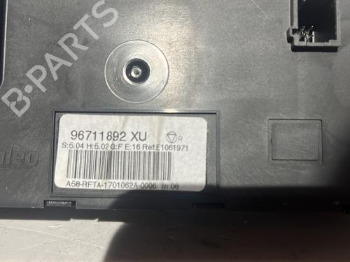 Climate control CITROËN C3 Picasso (SH_) 1.2 THP 110 (SHHNZ6) | BP32068898I5