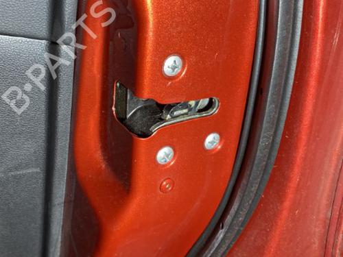 Used Front right lock RENAULT KADJAR (HA_, HL_) 1.6 dCi 130 4x4 (HLA4) (130 hp) 21865087