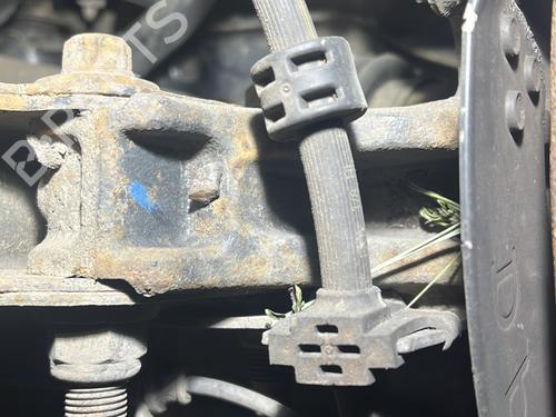 Used Right front steering knuckle PEUGEOT 308 II (LB_, LP_, LW_, LH_, L3_) 1.6 HDi / BlueHDi 115 (115 hp) 26039881