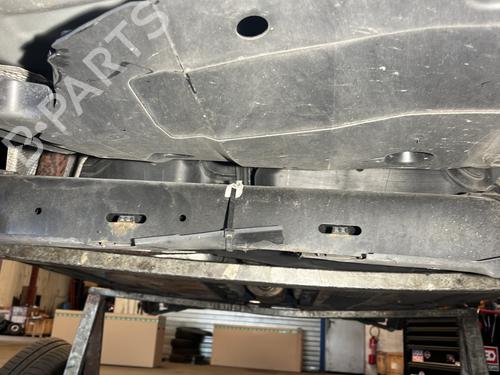 Rear axle RENAULT CLIO V (B7_) 1.0 TCe 100 (B7MT) | BP27221225M2 