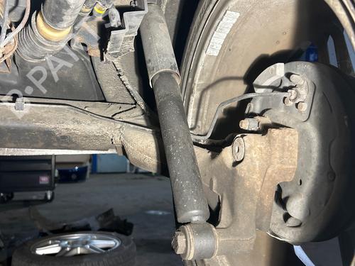 Used Right rear shock absorber Right rear shock absorber RENAULT MEGANE I Cabriolet (EA0/1_) 1.6 e (EA0F) (90 hp) 39727660 39727660
