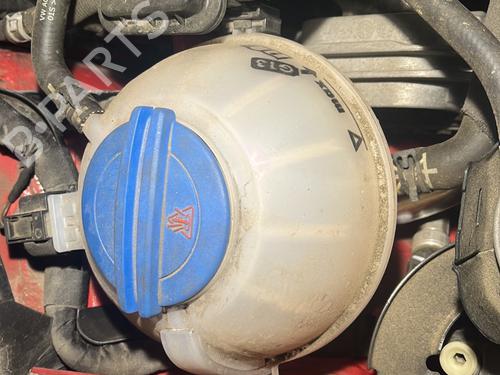 Used Expansion tank AUDI A1 (8X1, 8XK) 1.6 TDI (115 hp) 27869733