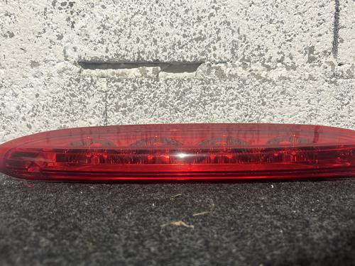 Used Third brake light PEUGEOT 208 I (CA_, CC_) 1.4 HDi (68 hp) 30439492