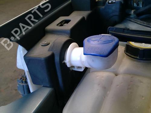 Used Windscreen washer tank FORD KUGA I 2.0 TDCi 4x4 (136 hp) 20863780