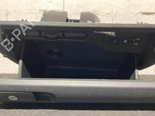 Glove box VW GOLF PLUS V (5M1, 521) 1.4 TSI | BP22894095C95 