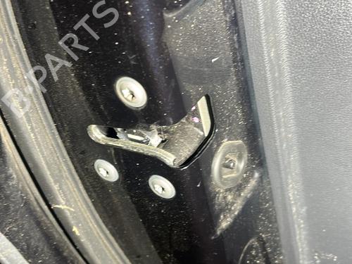 Used Rear left lock RENAULT KOLEOS I (HY_) 2.0 dCi 4x4 (HY0K) (150 hp) 28354613