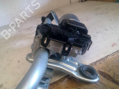Used Front wiper motor BMW X3 (E83) xDrive 20 d (177 hp) 20863749
