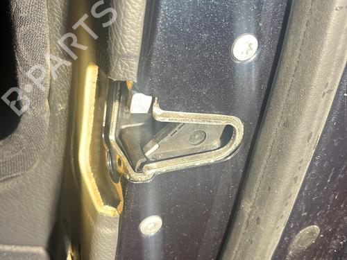 Used Front right lock MERCEDES-BENZ C-CLASS T-Model (S203) C 200 CDI (203.207) (122 hp) 29506835