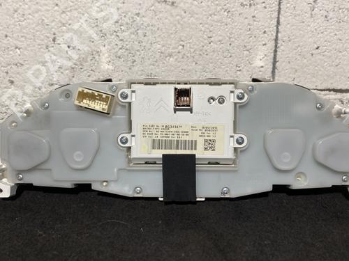 Instrument cluster PEUGEOT 208 I (CA_, CC_) 1.4 HDi | BP23796648C47 