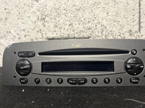 Used Radio ALFA ROMEO GT (937_) 1.9 JTD (937CXN1B) (150 hp) 31280048