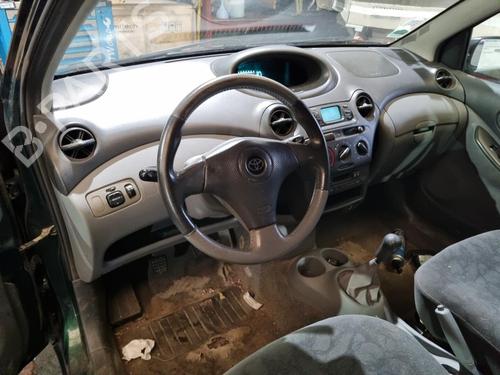 Used Dashboard TOYOTA YARIS (_P1_) 1.0 (SCP10_, SCP10R) (68 hp) 20864032