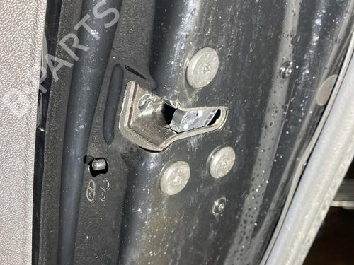 Used Rear right lock RENAULT MEGANE IV Hatchback (B9A/M/N_) 1.5 Blue dCi 115 (B9A6) (116 hp) 22330650
