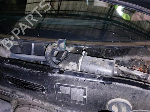Used Front wiper motor Front wiper motor HYUNDAI COUPE II (GK) 2.0 (139 hp) 20867685 20867685