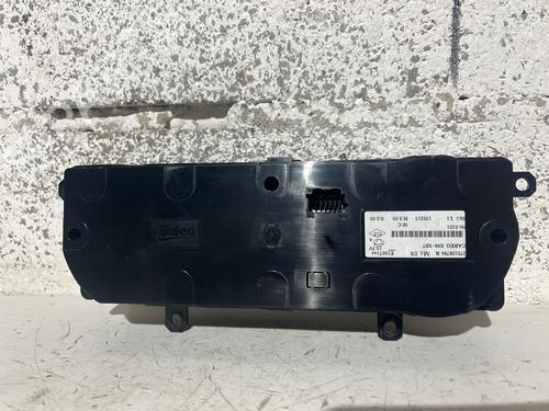 Used Climate control Climate control RENAULT CLIO IV (BH_) 1.5 dCi 75 (75 hp) 34454020 34454020