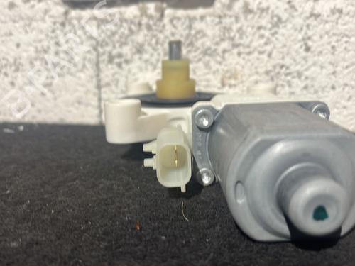 Right rear window motor CHRYSLER SEBRING (JS) 2.0 CRD | BP26457676E22 - Image 3