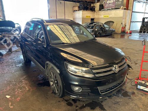 Dashboard VW TIGUAN (5N_) 2.0 TDI | BP39006458C46 - Image 8