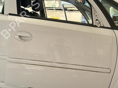 Used Right front door OPEL MERIVA A MPV (X03) 1.4 16V Twinport LPG (E75) (90 hp) 25844258