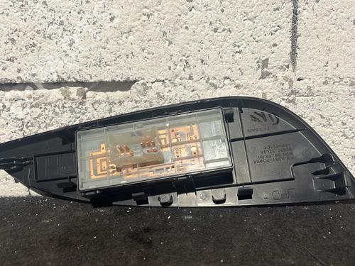 right-front-window-switch-nissan-pulsar-hatchback-c13-2014-25338385 main image