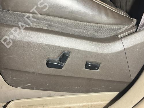 Used Left front seat Left front seat LANCIA VOYAGER MPV (404_) 2.8 CRD (RT, 53) (177 hp) 24980749 24980749