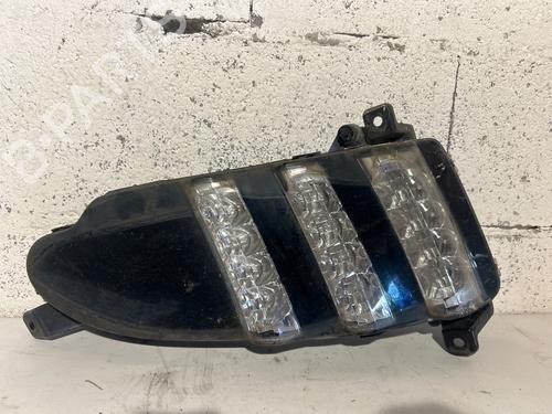 Used Right daytime light Right daytime light PEUGEOT 508 SW I (8E_) 2.0 HDi RXH Hybrid4 (200 hp) 39664385 39664385