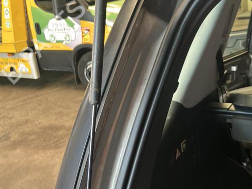 Tailgate lift support MERCEDES-BENZ M-CLASS (W163) ML 270 CDI (163.113) | BP20870761C138 