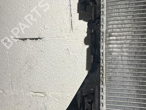 Used Water radiator Water radiator NISSAN NV400 Van (X62, X62B) dCi 135 (136 hp) 32086943 32086943