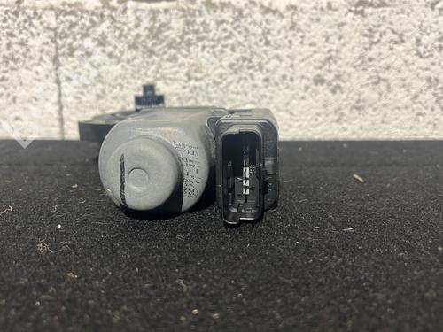 left-rear-window-motor-kia-ceed-sw-ed-2007-2008-2009-2010-2011-2012-28450276 main image