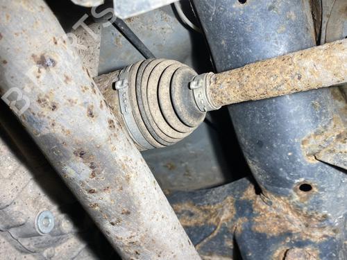 Used Right rear driveshaft Right rear driveshaft MERCEDES-BENZ M-CLASS (W164) ML 320 CDI 4-matic (164.122) (224 hp) 24147164 24147164