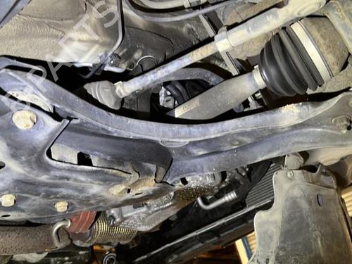 Used Right front suspension arm AUDI A1 Sportback (8XA, 8XF) 1.4 TFSI (122 hp) 20865914