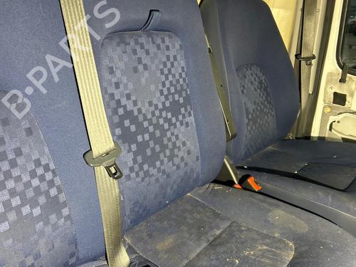Right front seat PEUGEOT BOXER Van (244) 2.2 HDi | BP38514009C16 - Image 4