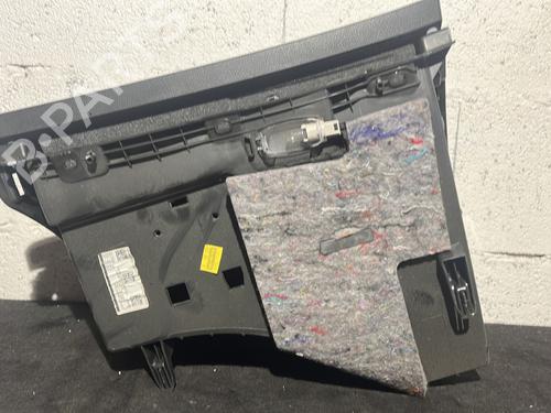 Used Glove box Glove box MERCEDES-BENZ GLA-CLASS (X156) GLA 180 CDI / d (156.912) (109 hp) 25701680 25701680