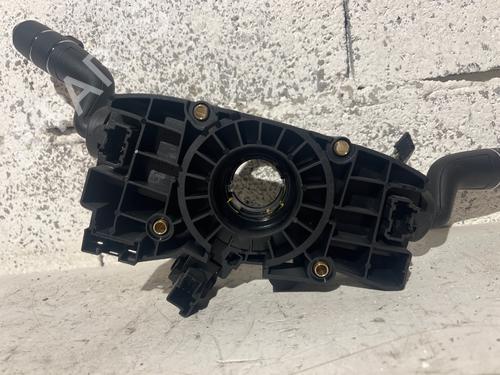 Comutador piscas / escovas Comutador piscas / escovas JAGUAR XF I (X250) 2.7 D (207 hp) 36333816 36333816