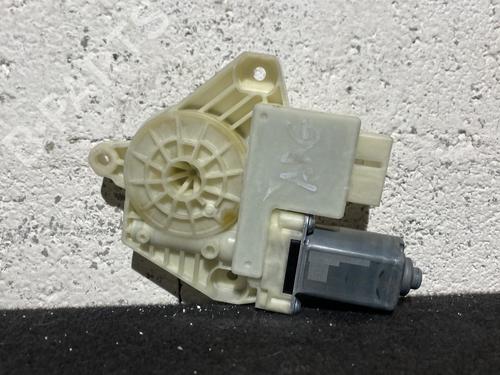 left-rear-window-motor-vw-golf-vii-variant-ba5-bv5-2013-2014-2015-2016-2017-2018-2019-2020-2021-2022-23796913 main image